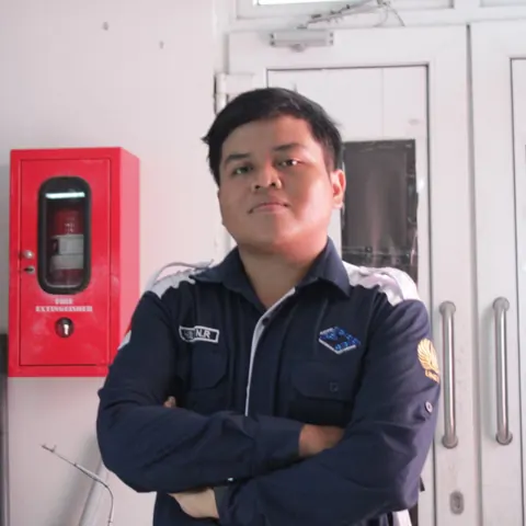 Hilmy Nabil Rifa'i, mahasiswa Teknik Elektro UNESA